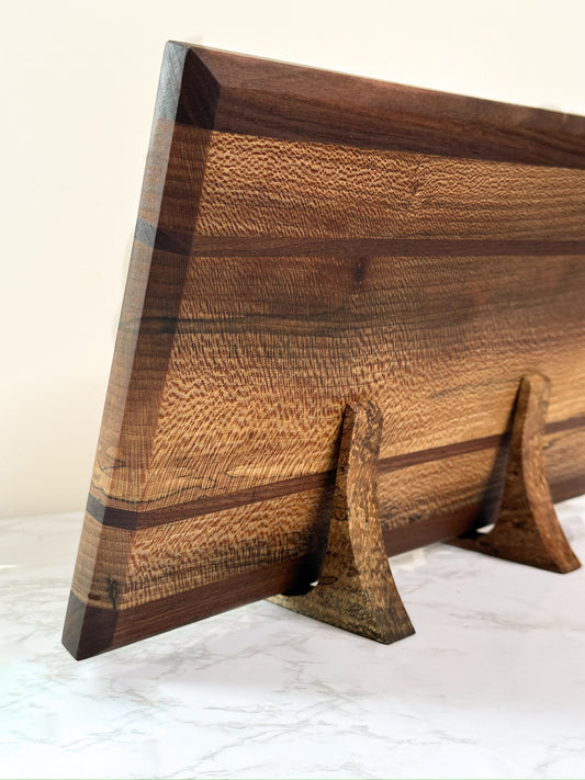 The Living Nature of Wood: Understanding Movement and Warping in Your Cutting Board